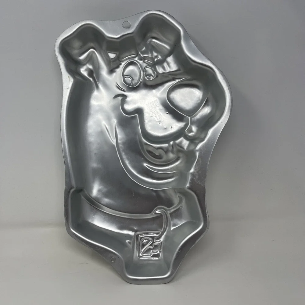 Lot Of 2 Wilton Cake Pans Ant From A Bugs Life And Scooby Doo